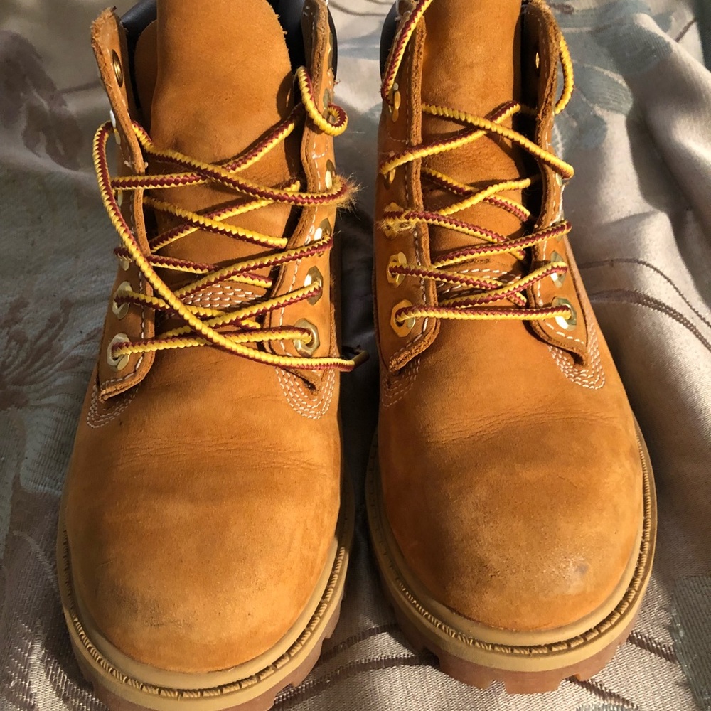 Kids Timberland boots size 11.
